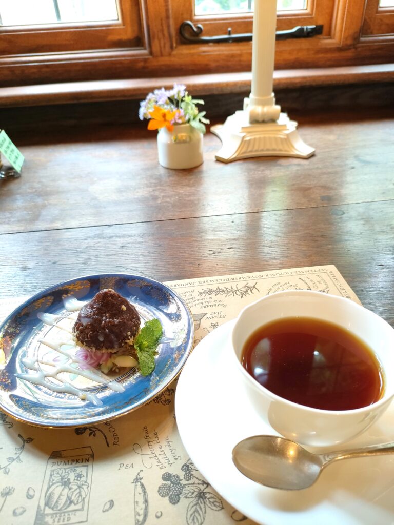 CLARE HOME＆GARDENスイーツと紅茶