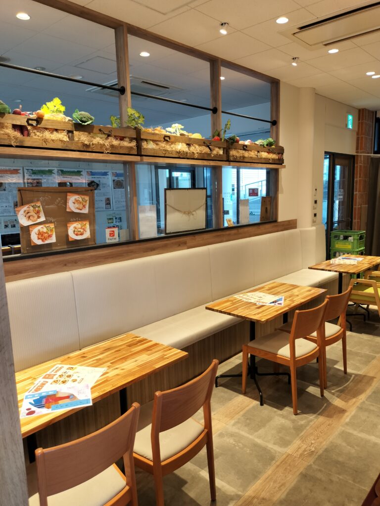 greenoasiscafe042テーブル席