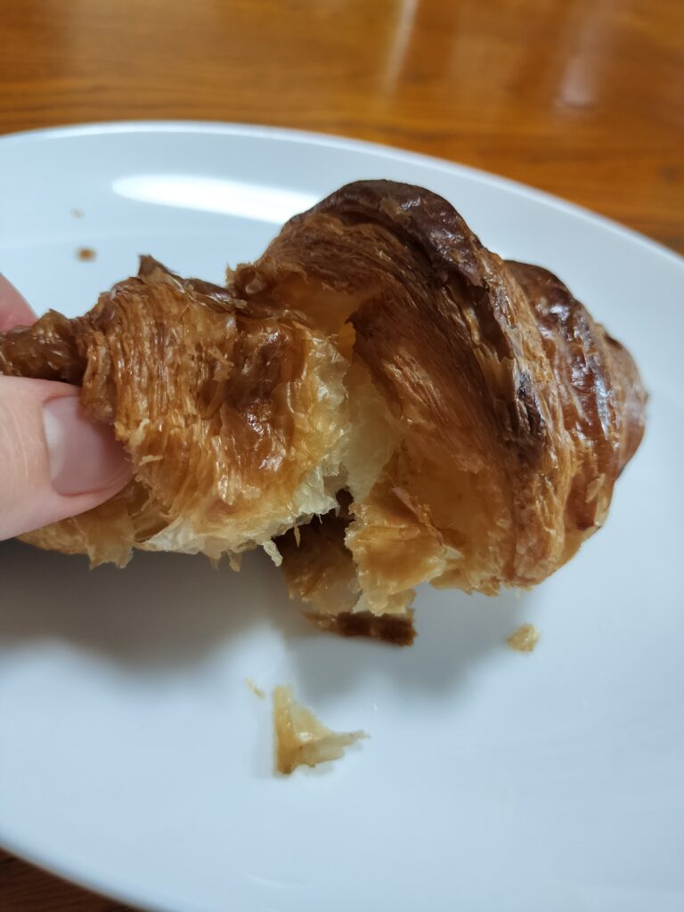 ムッシュイワンクロワッサン断面図